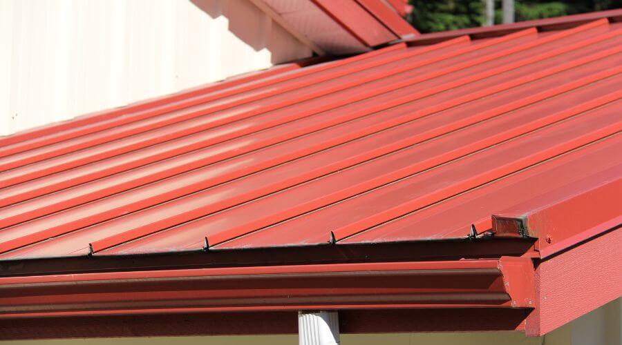 Professional gutter cleaning in Post, OR